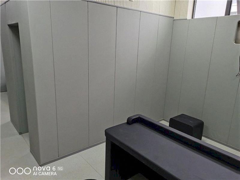 吊頂用隔音板還是吸音板：專業(yè)聲學(xué)解決方案揭秘