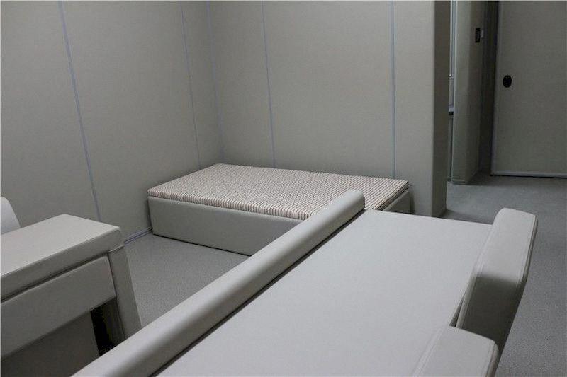 嬰兒床防撞軟包四面