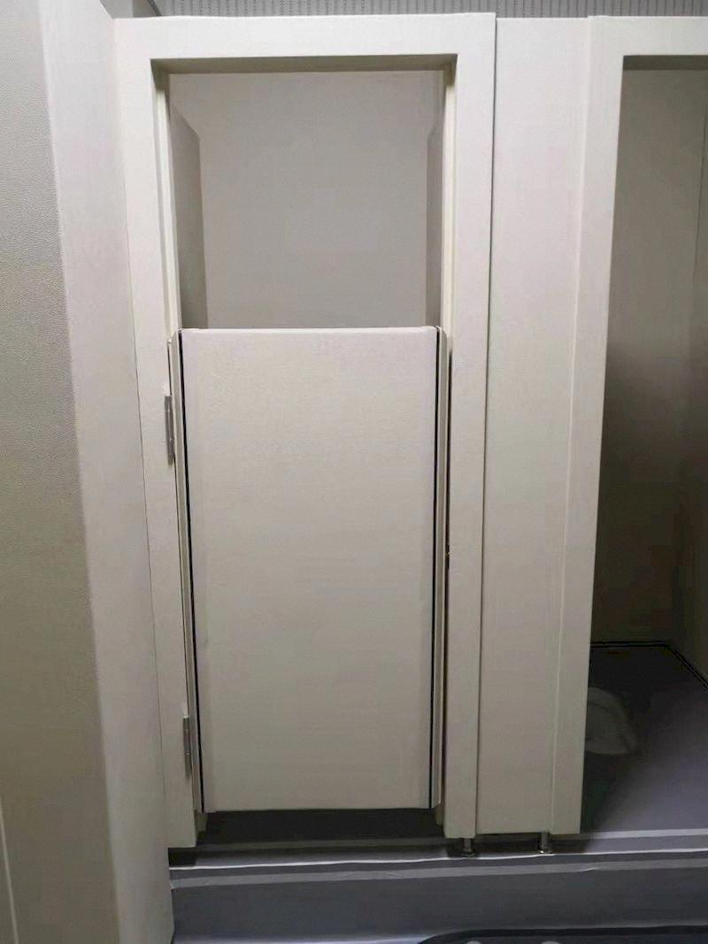 羈押室新型防撞軟包—羈押室新型防撞軟包：打造更安全的看守所環(huán)境